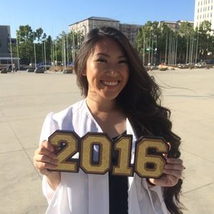 Meet your Posher, Alesia